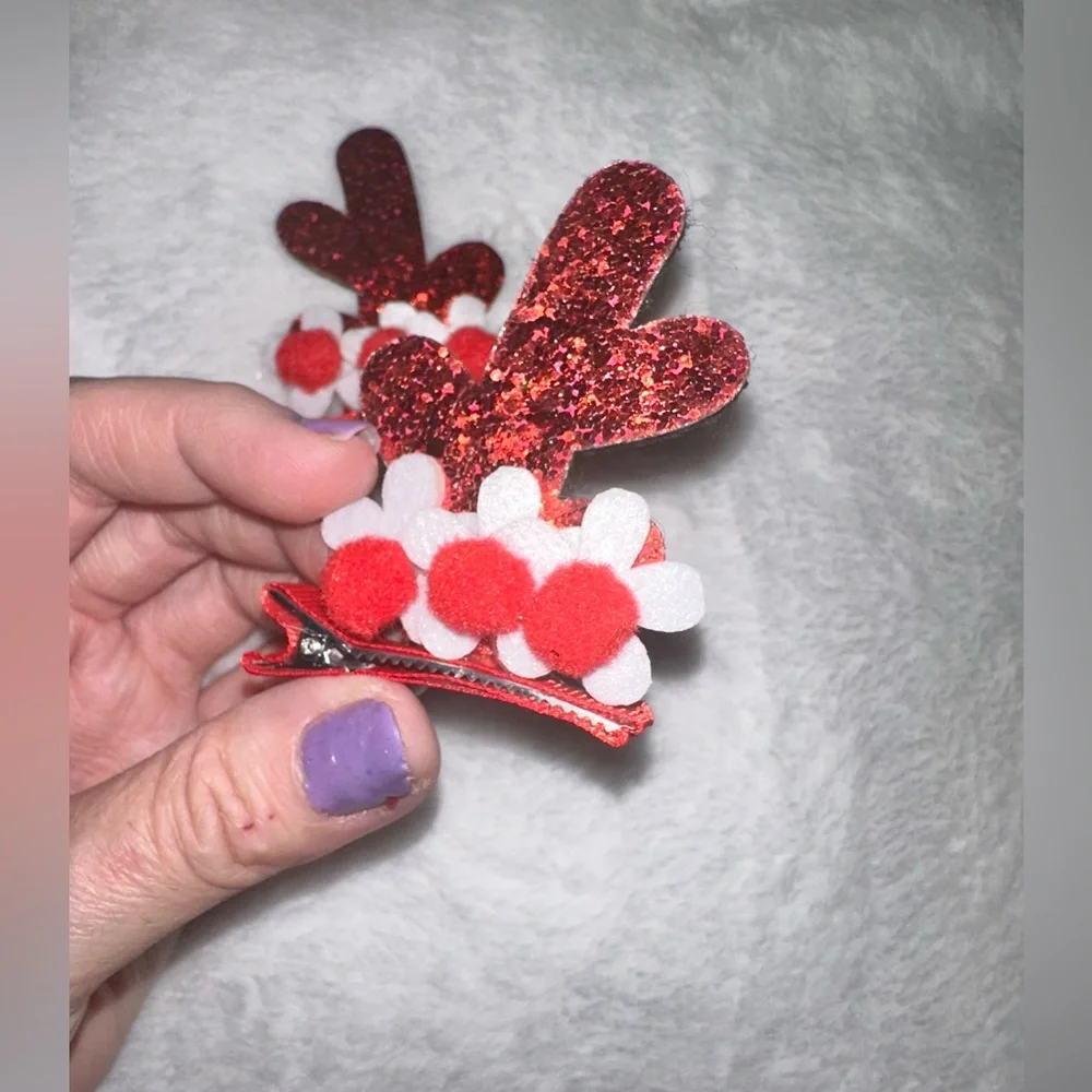 NIB Christmas Hair Clip Set